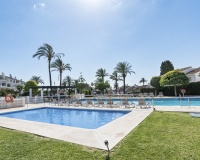 Resale - apartment - Marbella - Nueva Andalucía