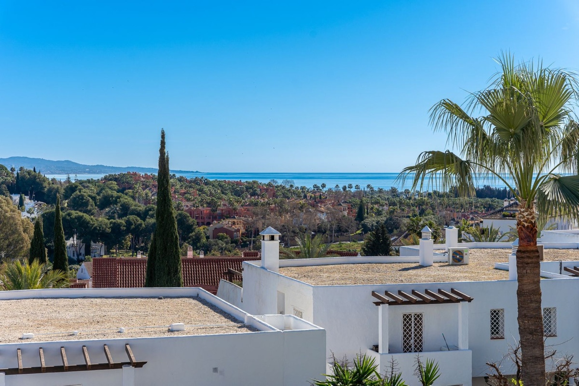 Resale - apartment - Marbella - Nueva Andalucía