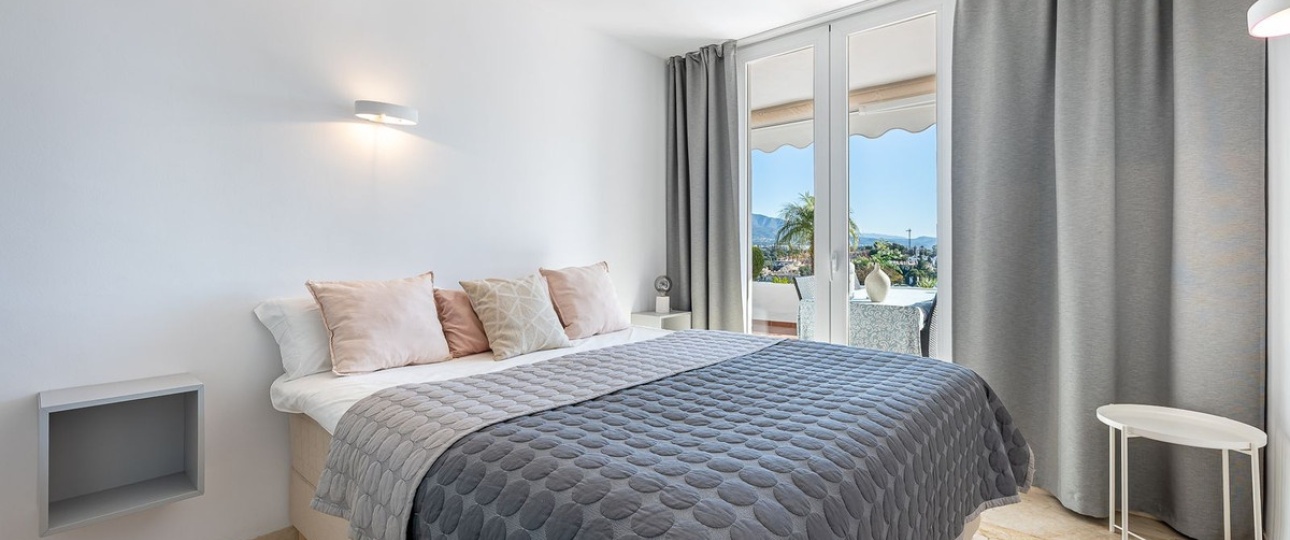 Resale - apartment - Marbella - Nueva Andalucía