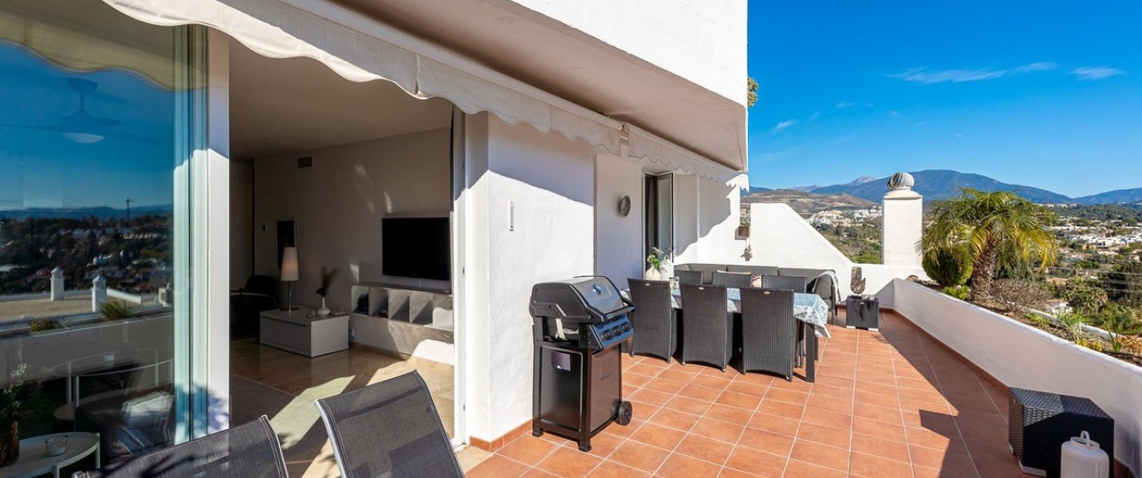 Resale - apartment - Marbella - Nueva Andalucía