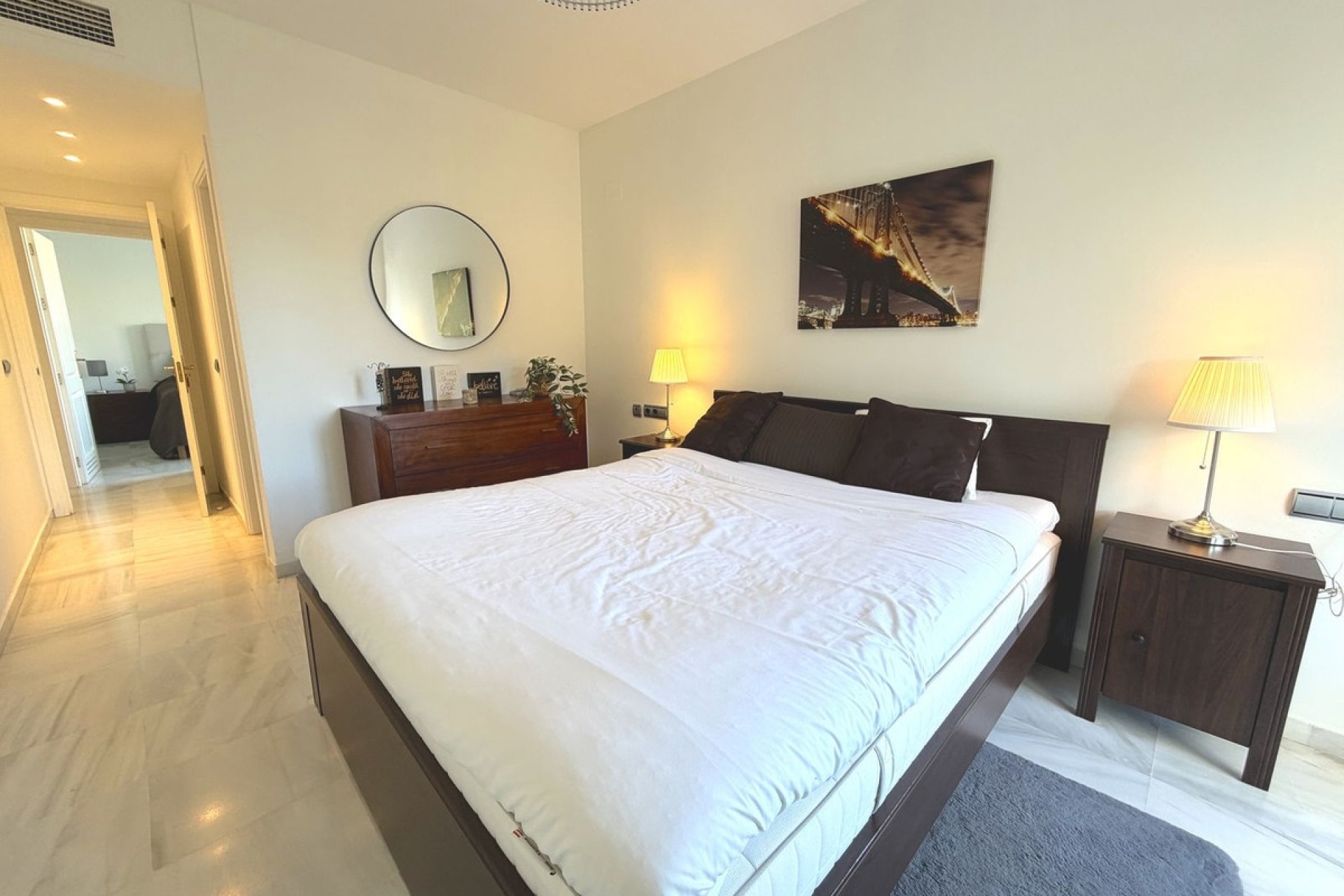 Resale - apartment - Marbella - Nueva Andalucía