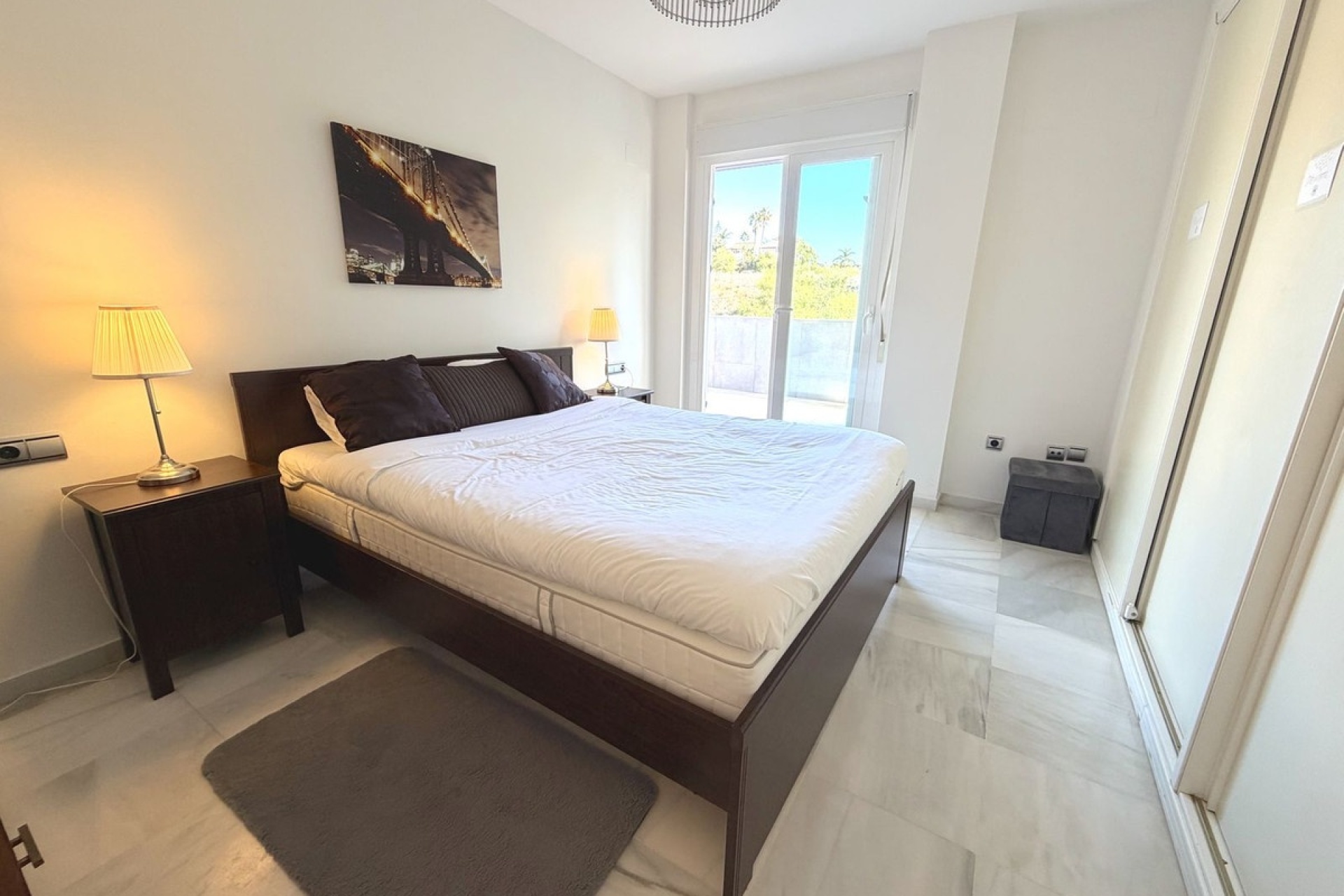 Resale - apartment - Marbella - Nueva Andalucía