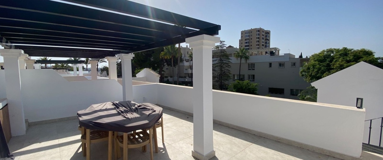 Resale - apartment - Marbella - Nueva Andalucía