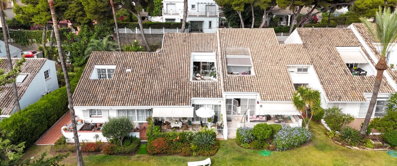 Resale - apartment - Marbella - Nueva Andalucía
