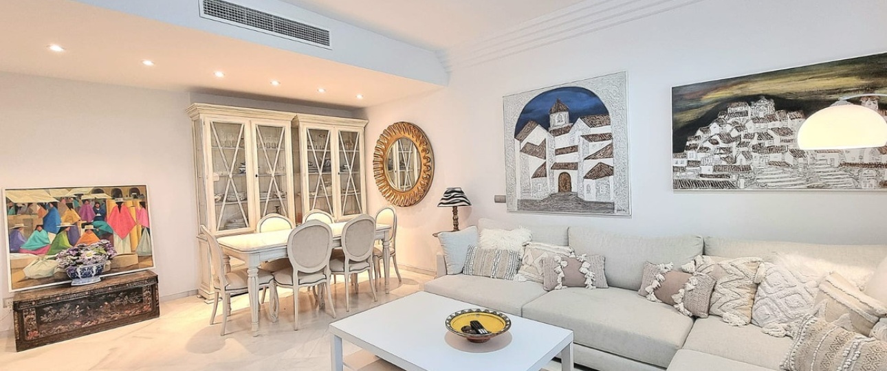 Resale - apartment - Marbella - Nueva Andalucía