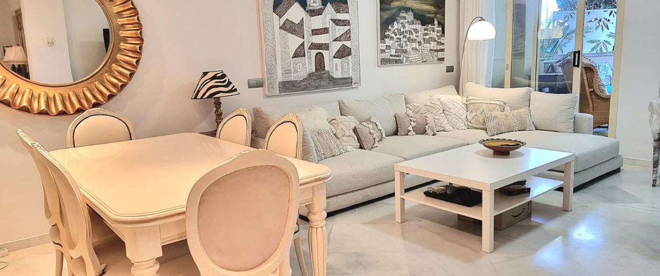 Resale - apartment - Marbella - Nueva Andalucía