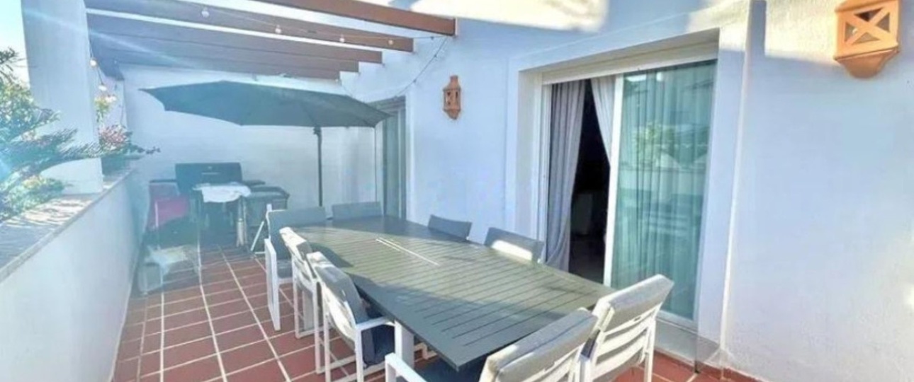 Resale - apartment - Marbella - Nueva Andalucía