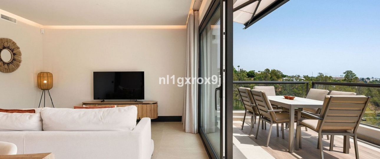 Resale - apartment - Marbella - Nueva Andalucía