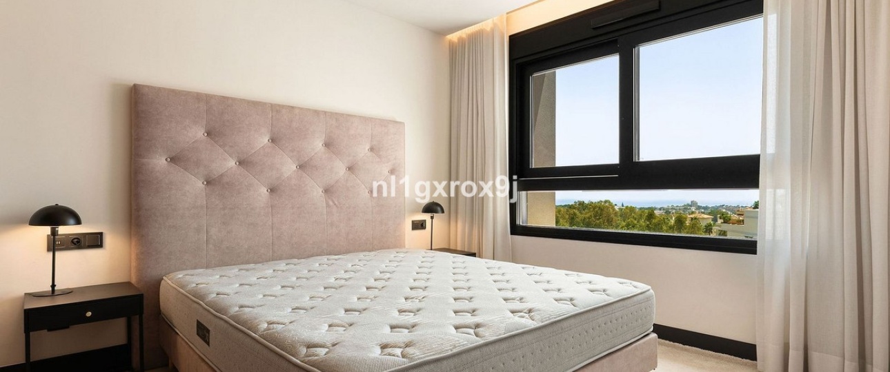 Resale - apartment - Marbella - Nueva Andalucía