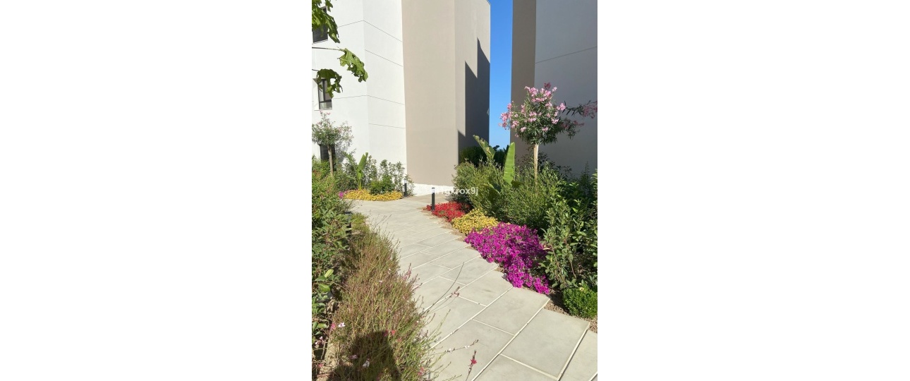 Resale - apartment - Marbella - Nueva Andalucía