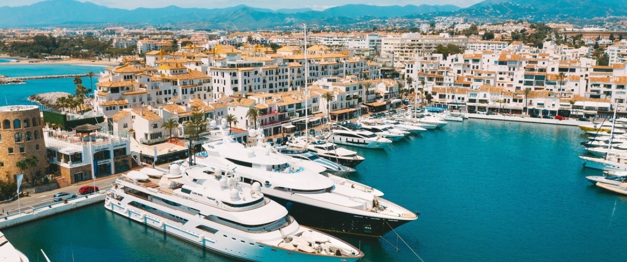 Resale - apartment - Marbella - Nueva Andalucía