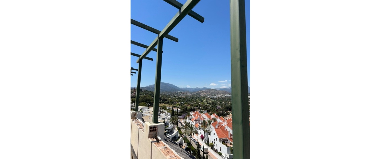 Resale - apartment - Marbella - Nueva Andalucía