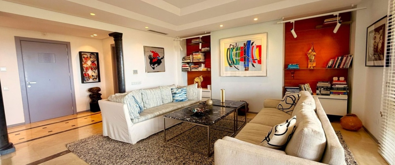 Resale - apartment - Marbella - Nueva Andalucía