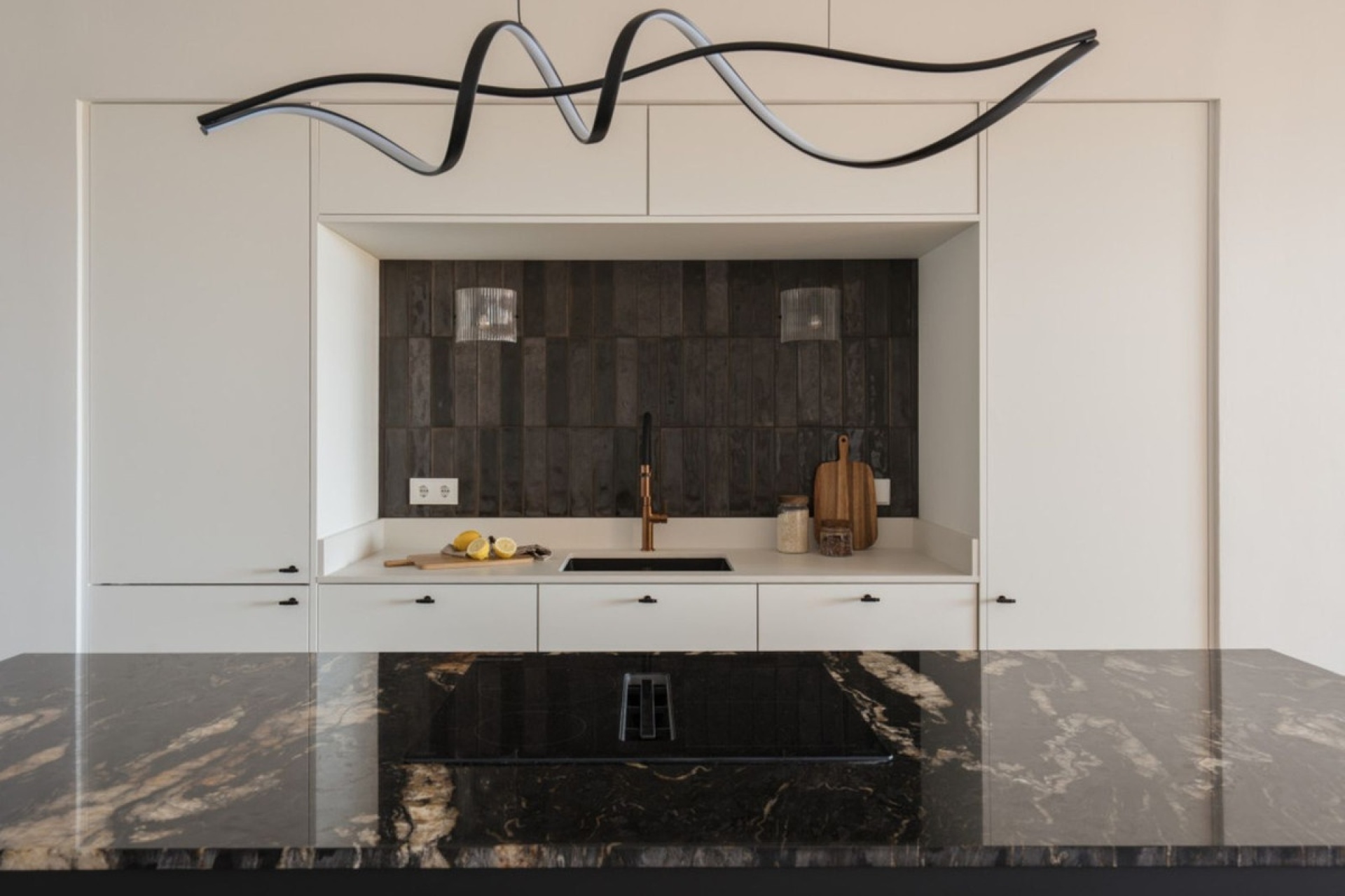 Resale - apartment - Marbella - Nueva Andalucía