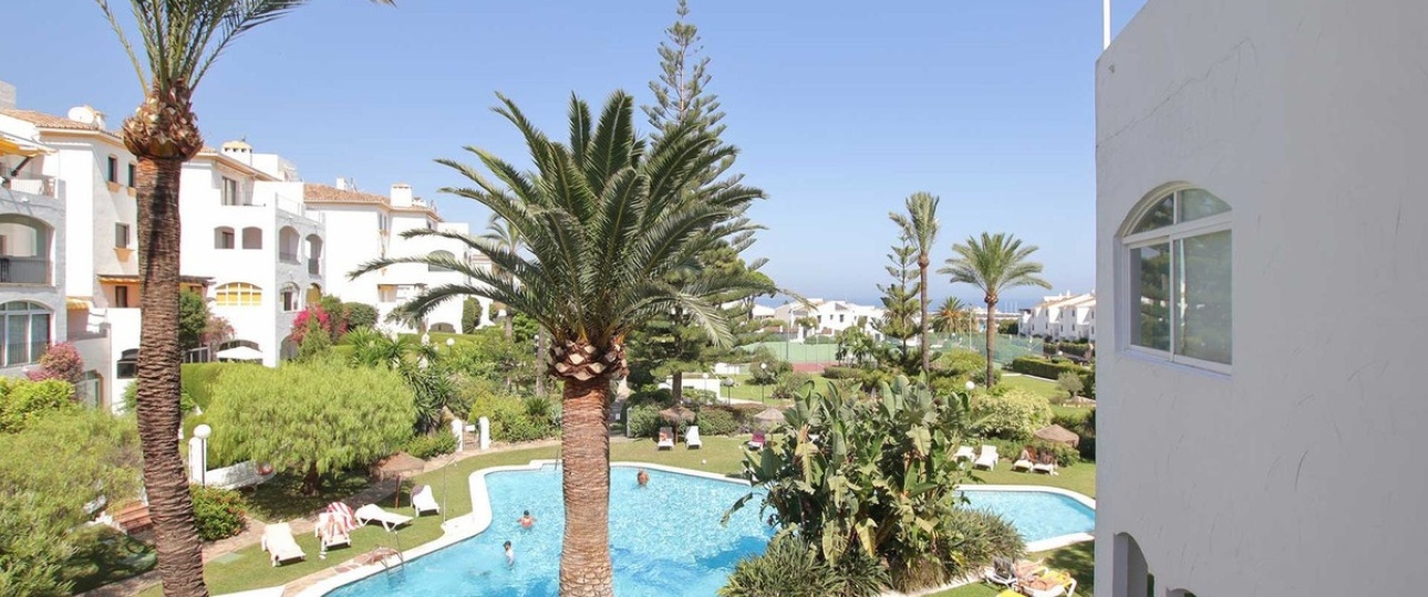 Resale - apartment - Marbella - Nueva Andalucía
