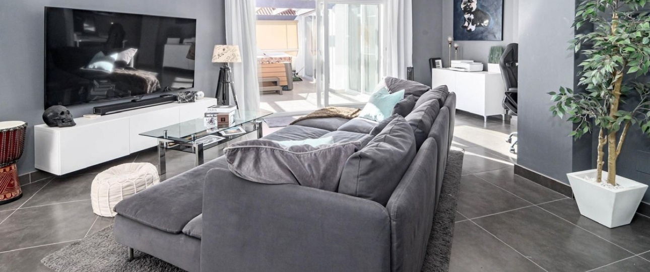 Resale - apartment - Marbella - Nueva Andalucía