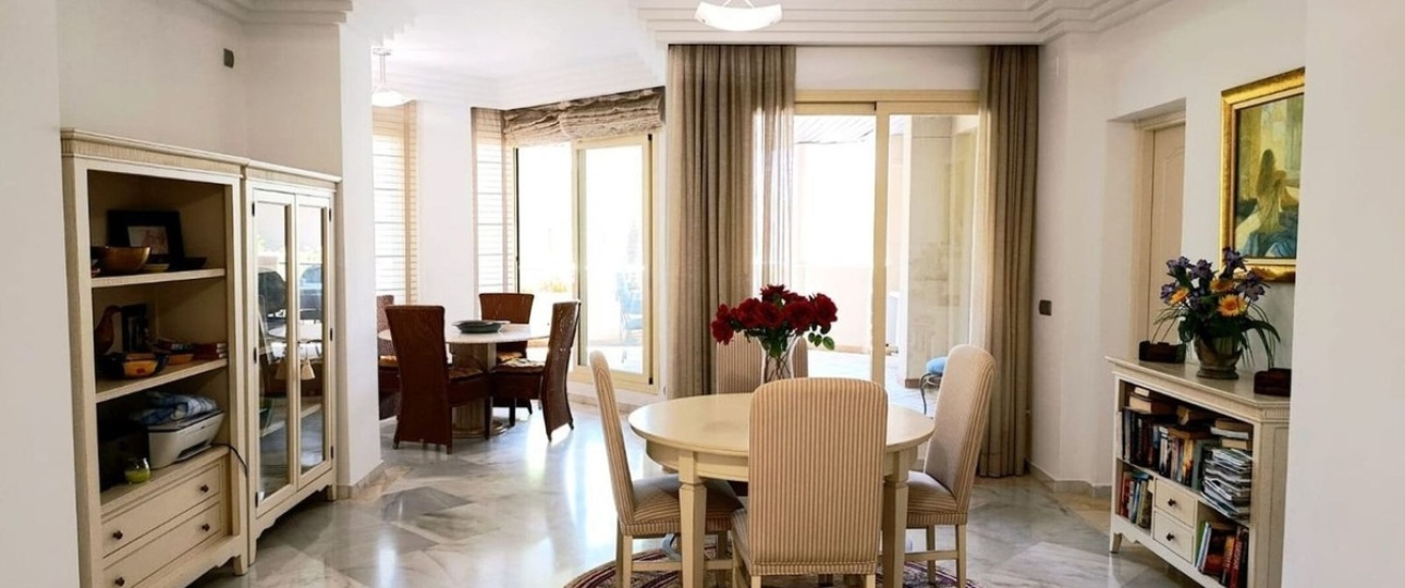 Resale - apartment - Marbella - Nueva Andalucía