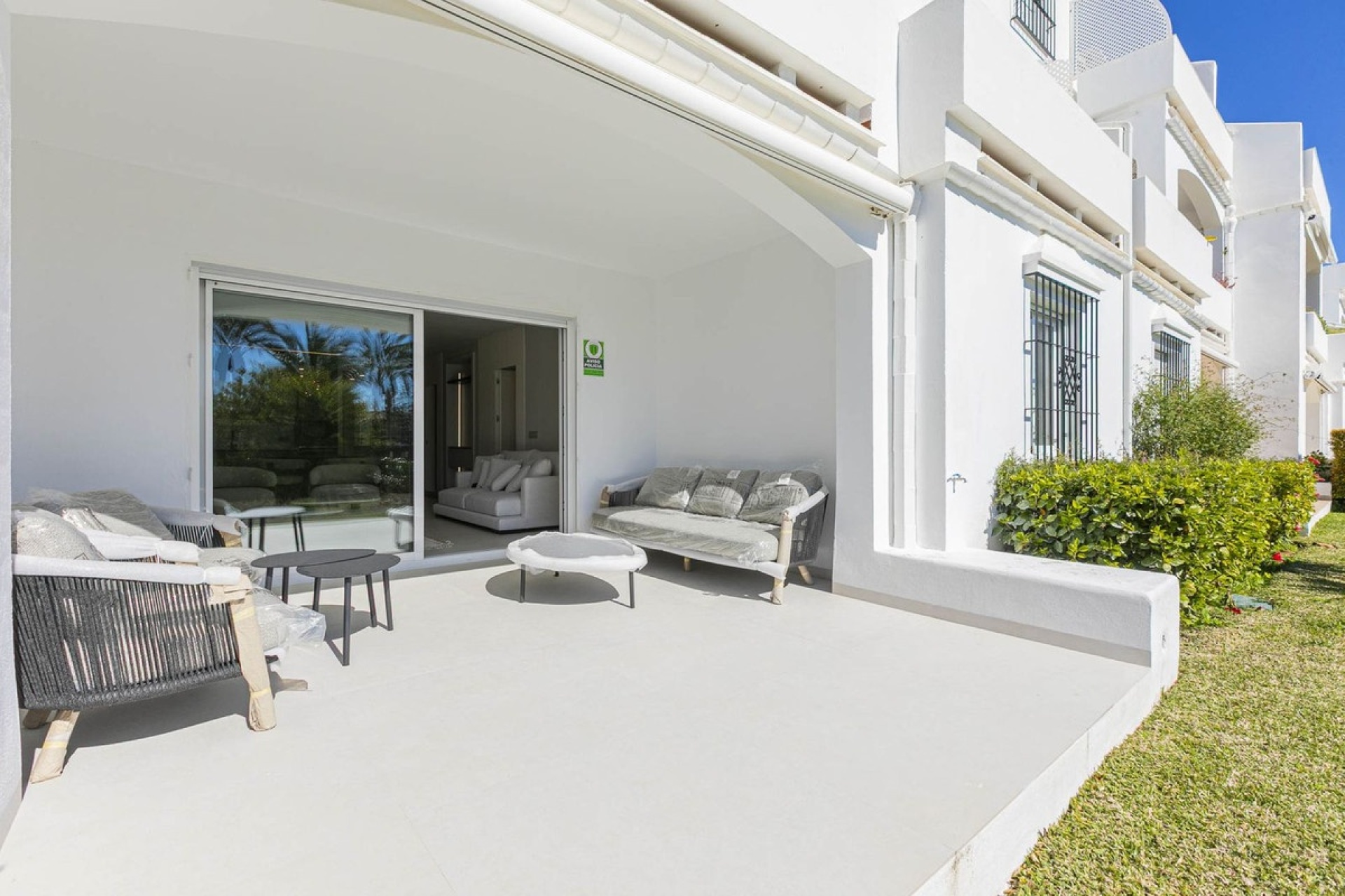 Resale - apartment - Marbella - Nueva Andalucía