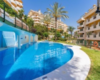 Resale - apartment - Marbella - Nueva Andalucía