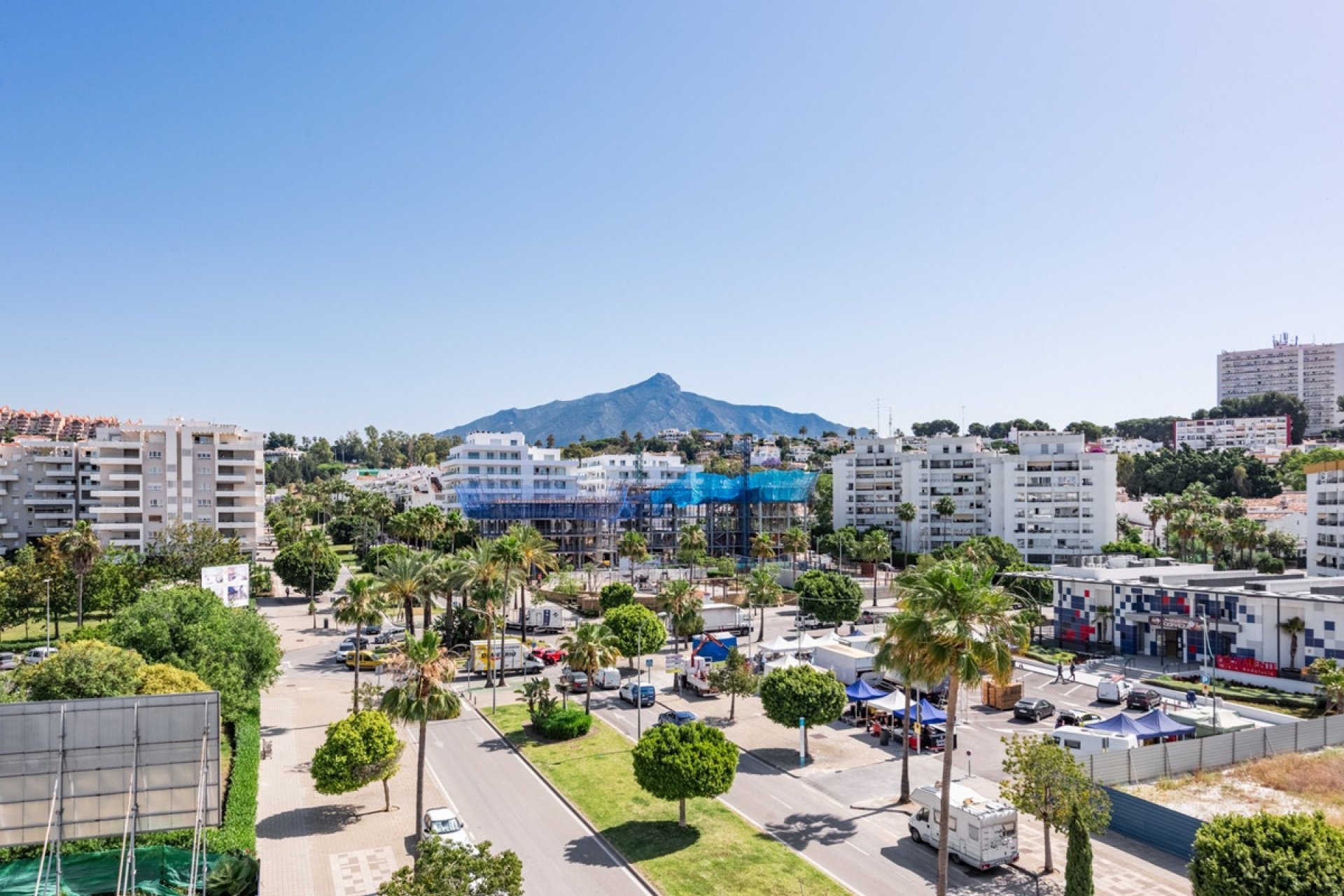 Resale - apartment - Marbella - Nueva Andalucía