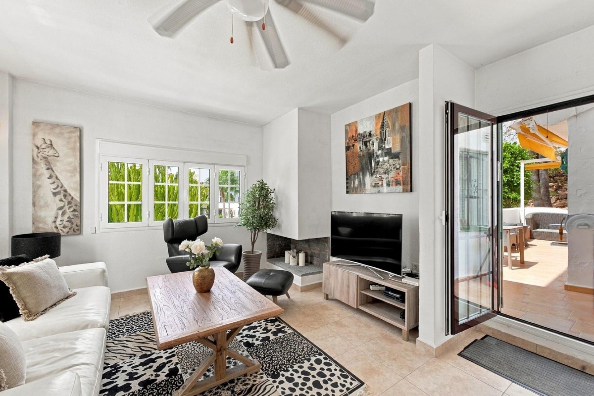 Resale - apartment - Marbella - Nueva Andalucía