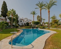Resale - apartment - Marbella - Nueva Andalucía