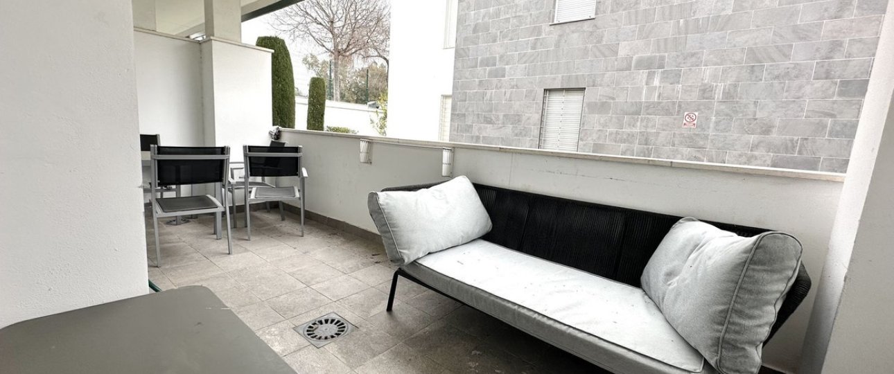 Resale - apartment - Marbella - Nueva Andalucía