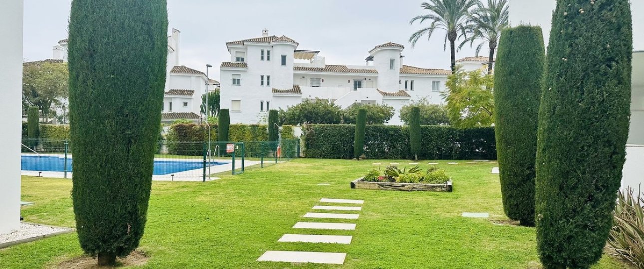 Resale - apartment - Marbella - Nueva Andalucía