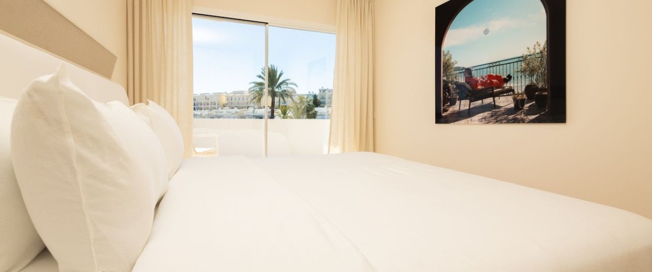 Resale - apartment - Marbella - Nueva Andalucía