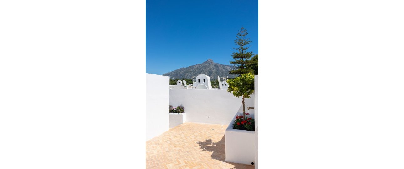Resale - apartment - Marbella - Nueva Andalucía