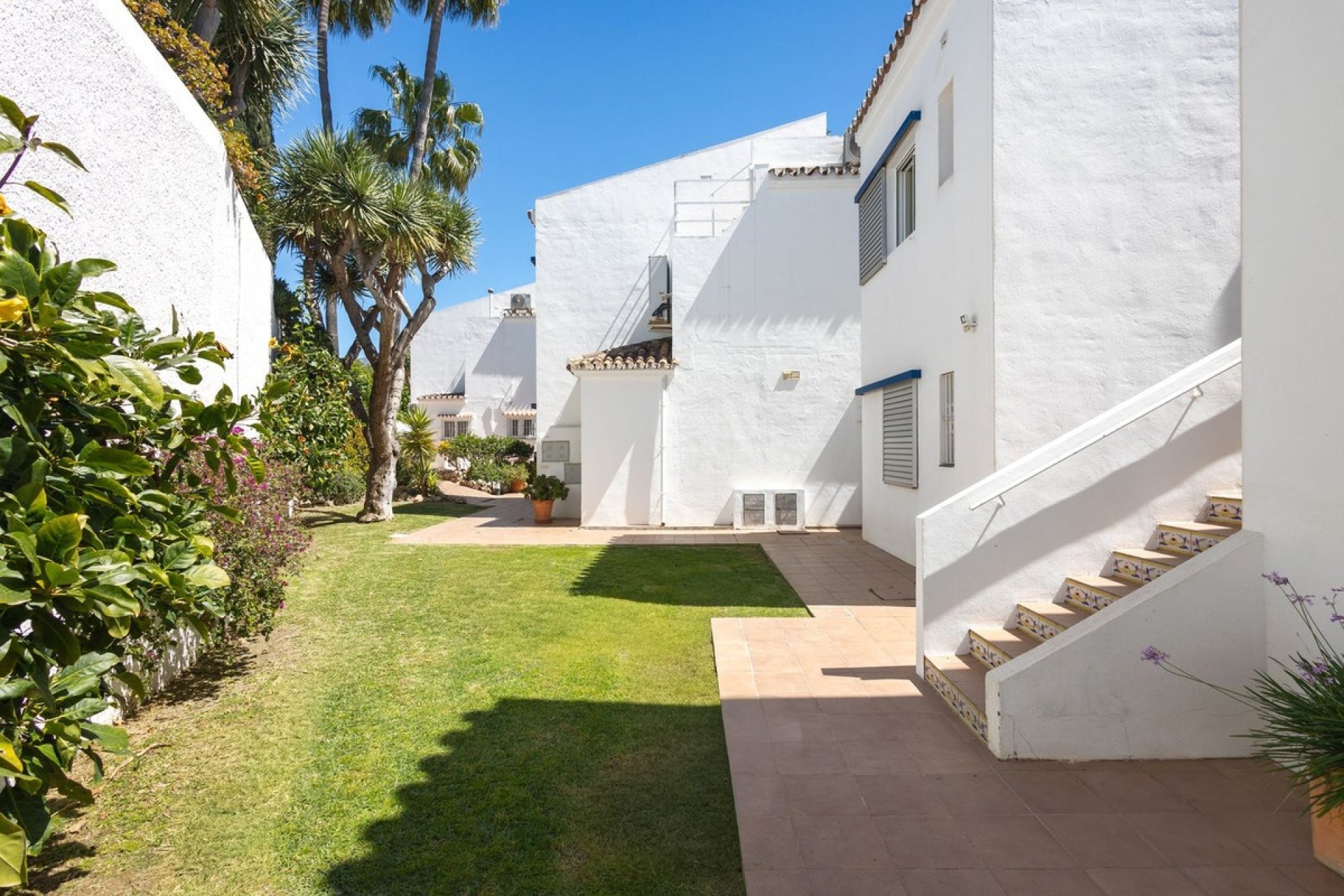 Resale - apartment - Marbella - Nueva Andalucía