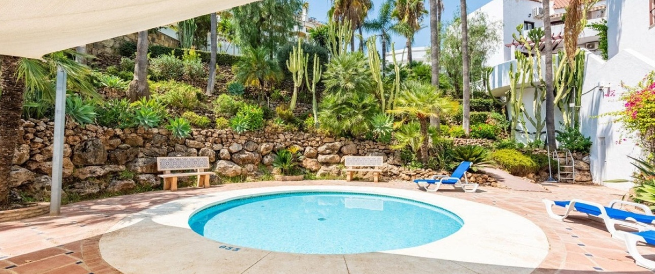 Resale - apartment - Marbella - Nueva Andalucía
