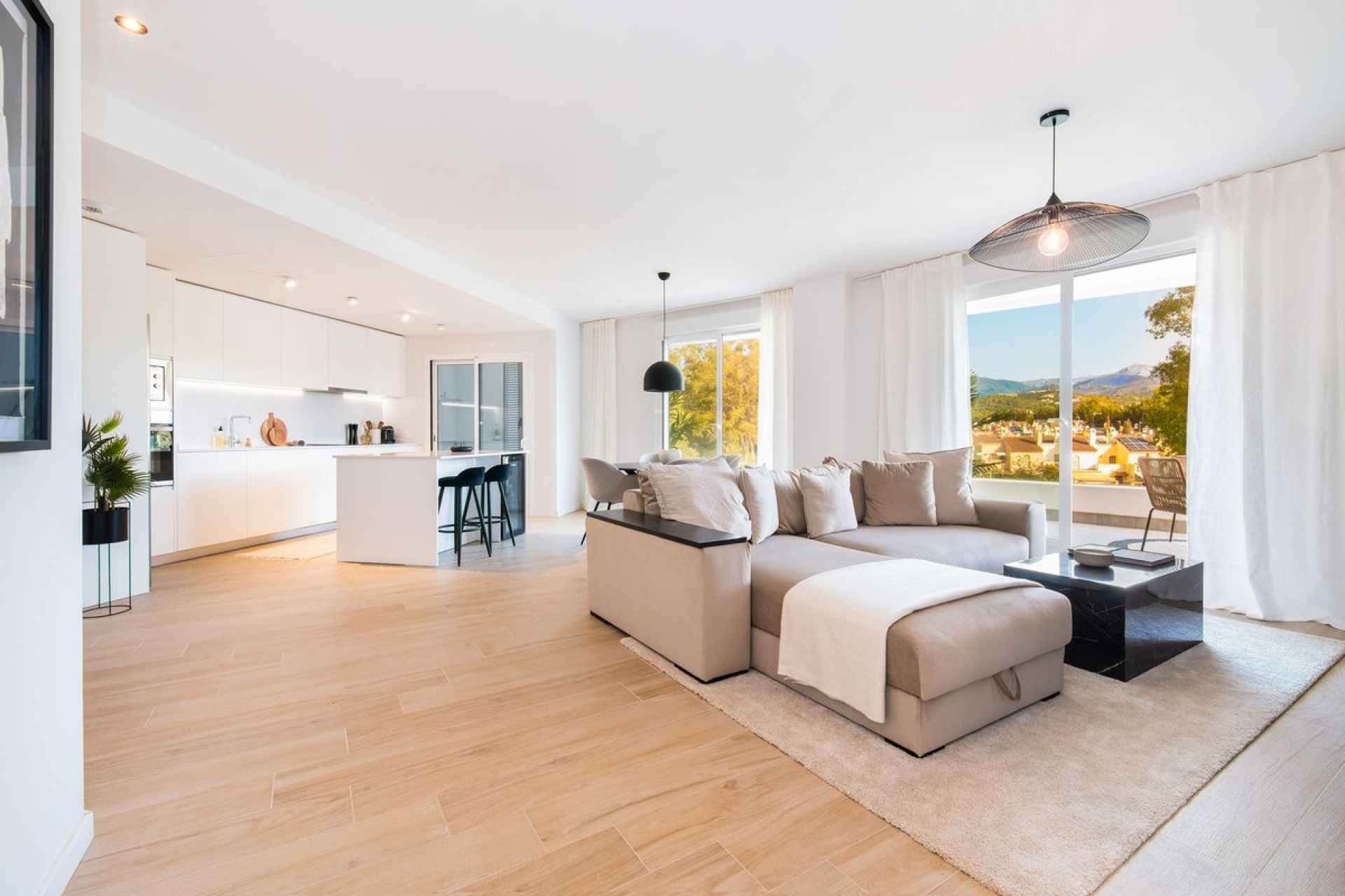 Resale - apartment - Marbella - Nueva Andalucía