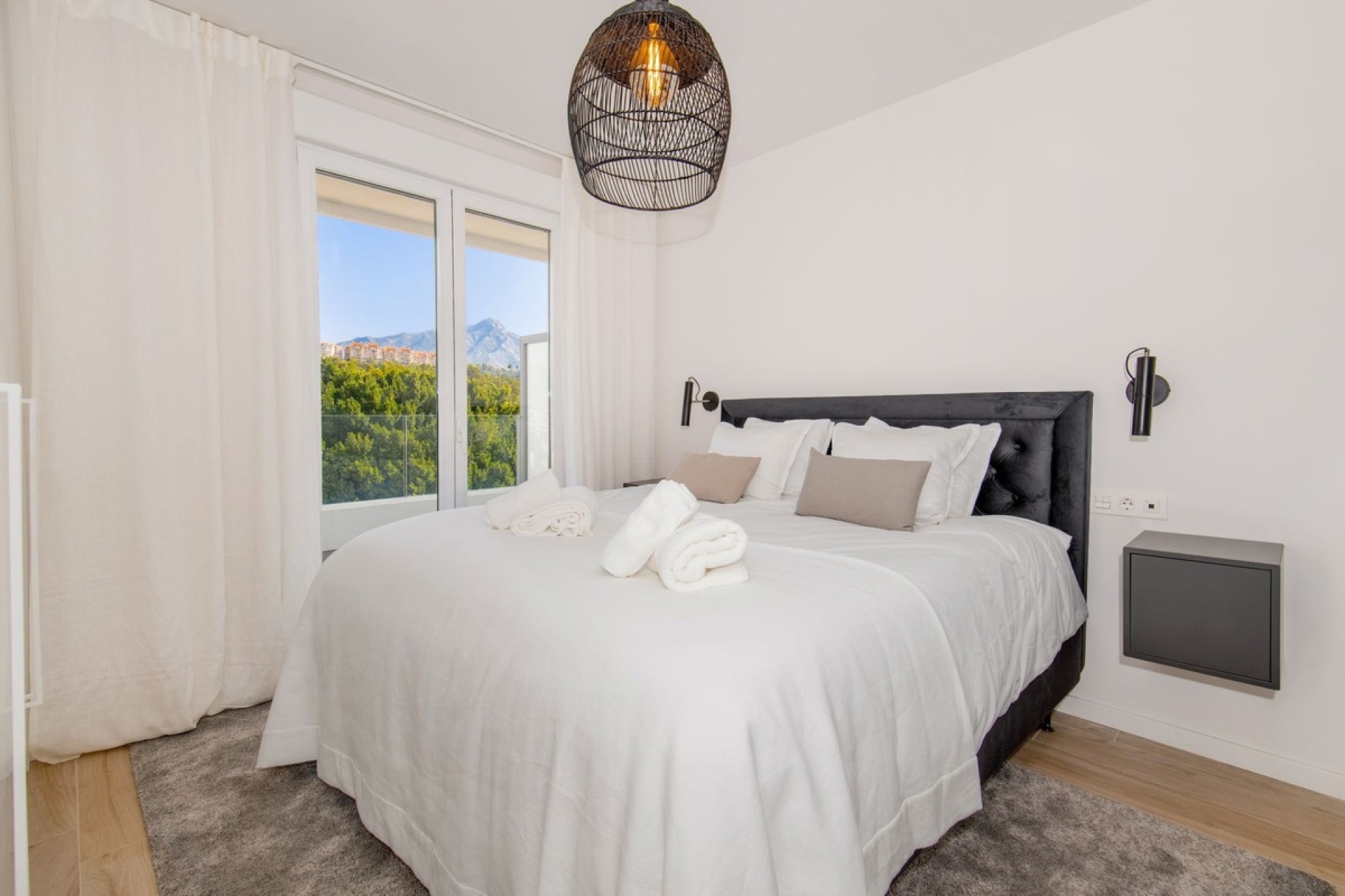 Resale - apartment - Marbella - Nueva Andalucía
