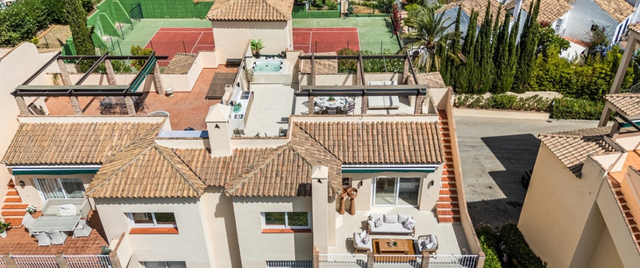 Resale - apartment - Marbella - Nueva Andalucía