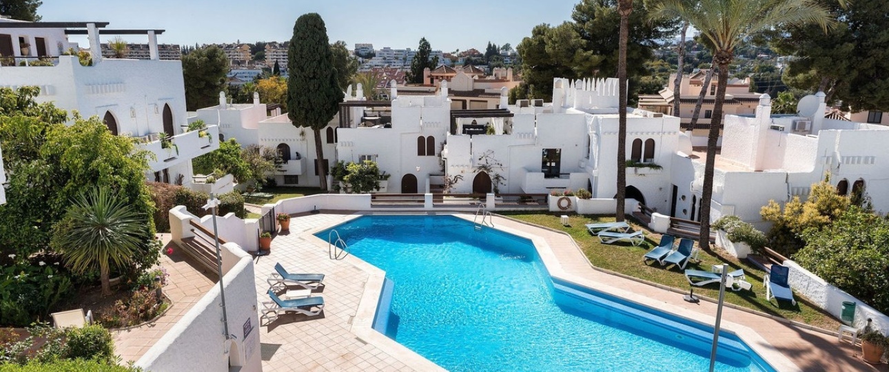 Resale - apartment - Marbella - Nueva Andalucía