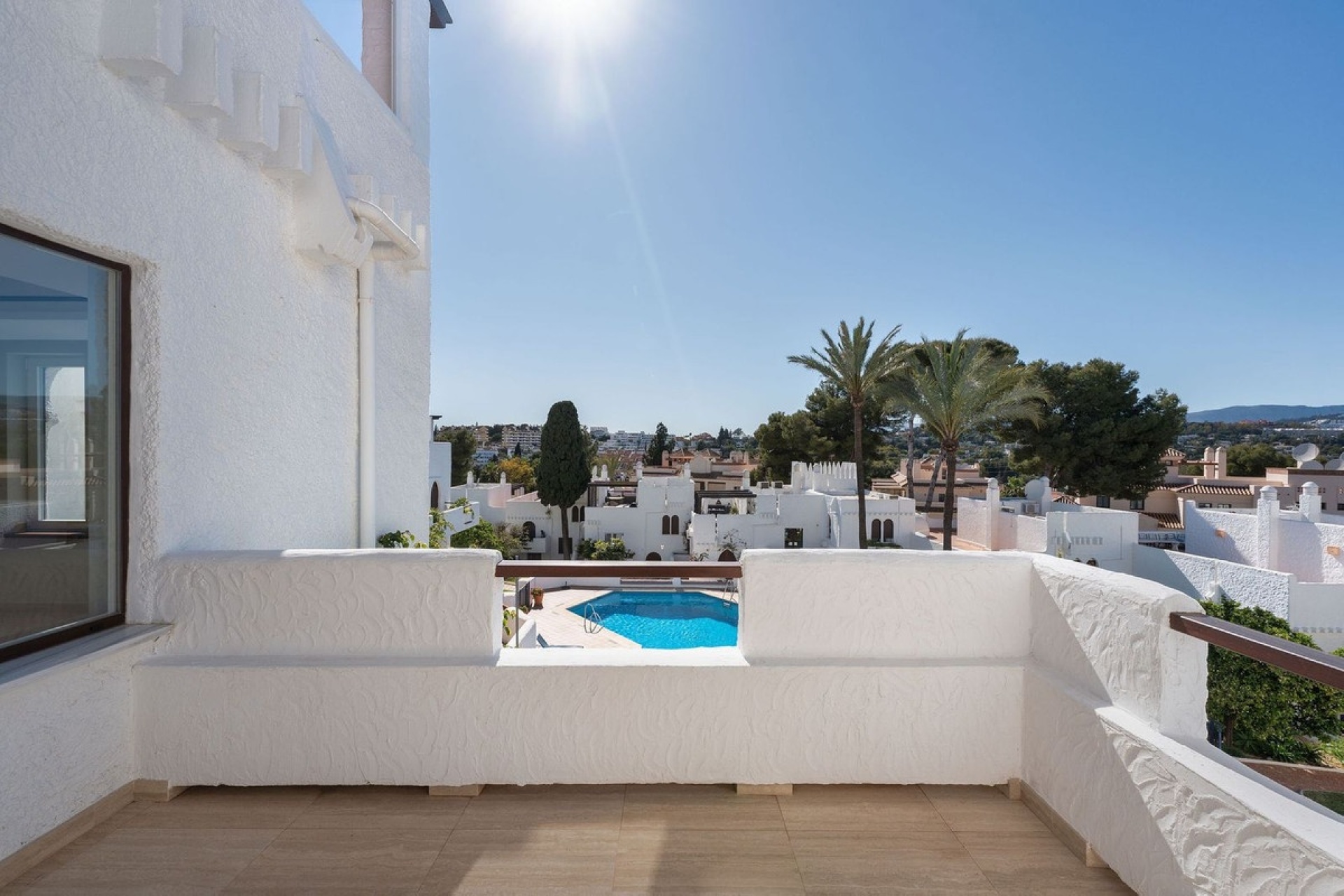 Resale - apartment - Marbella - Nueva Andalucía