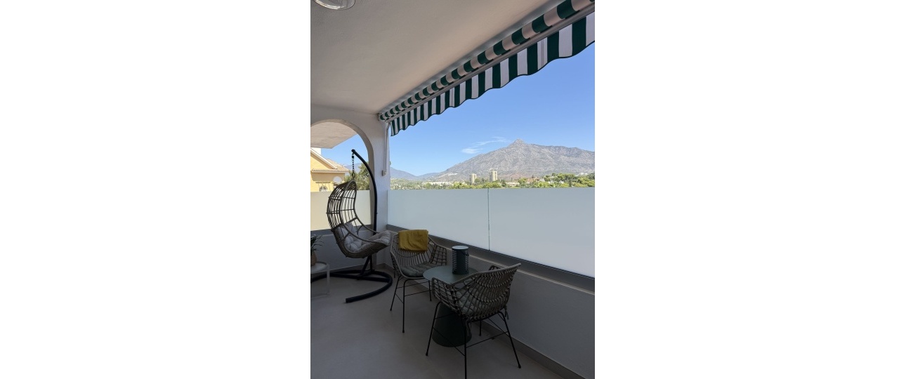 Resale - apartment - Marbella - Nueva Andalucía