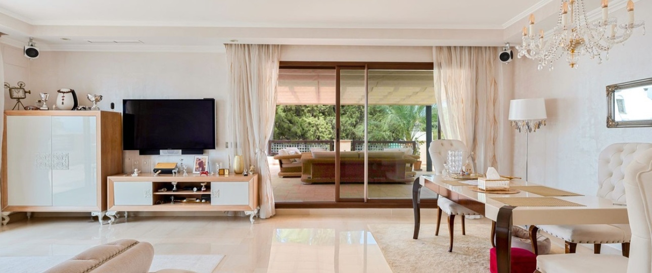 Resale - apartment - Marbella - Nueva Andalucía