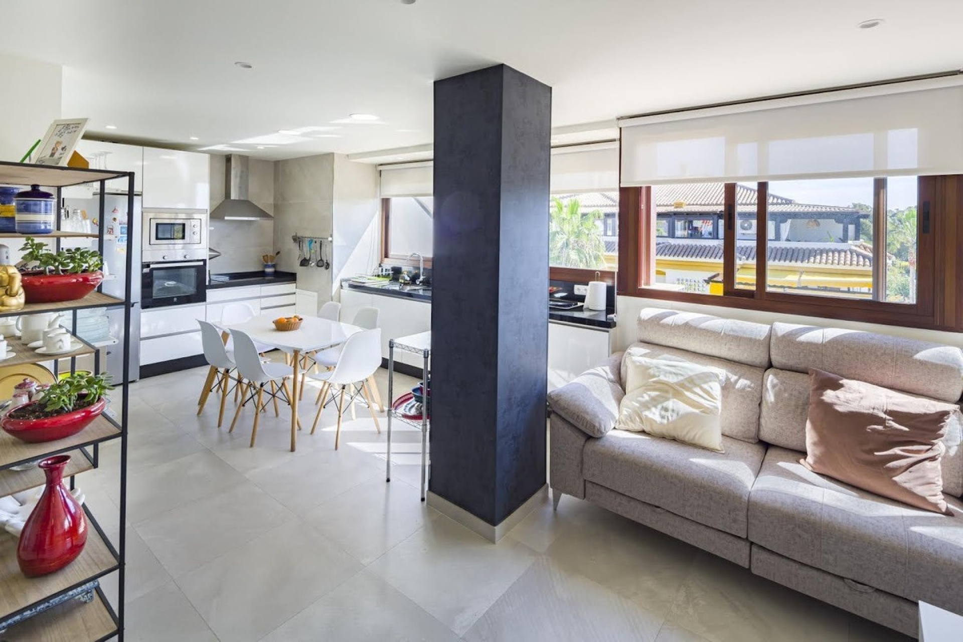Resale - apartment - Marbella - Nueva Andalucía