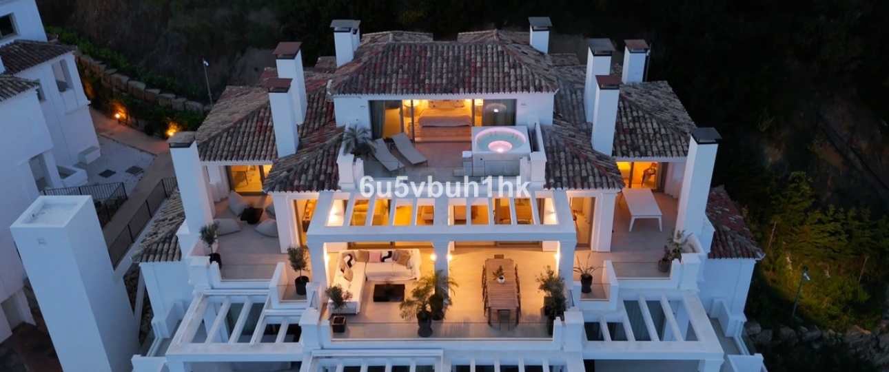 Resale - apartment - Marbella - Nueva Andalucía