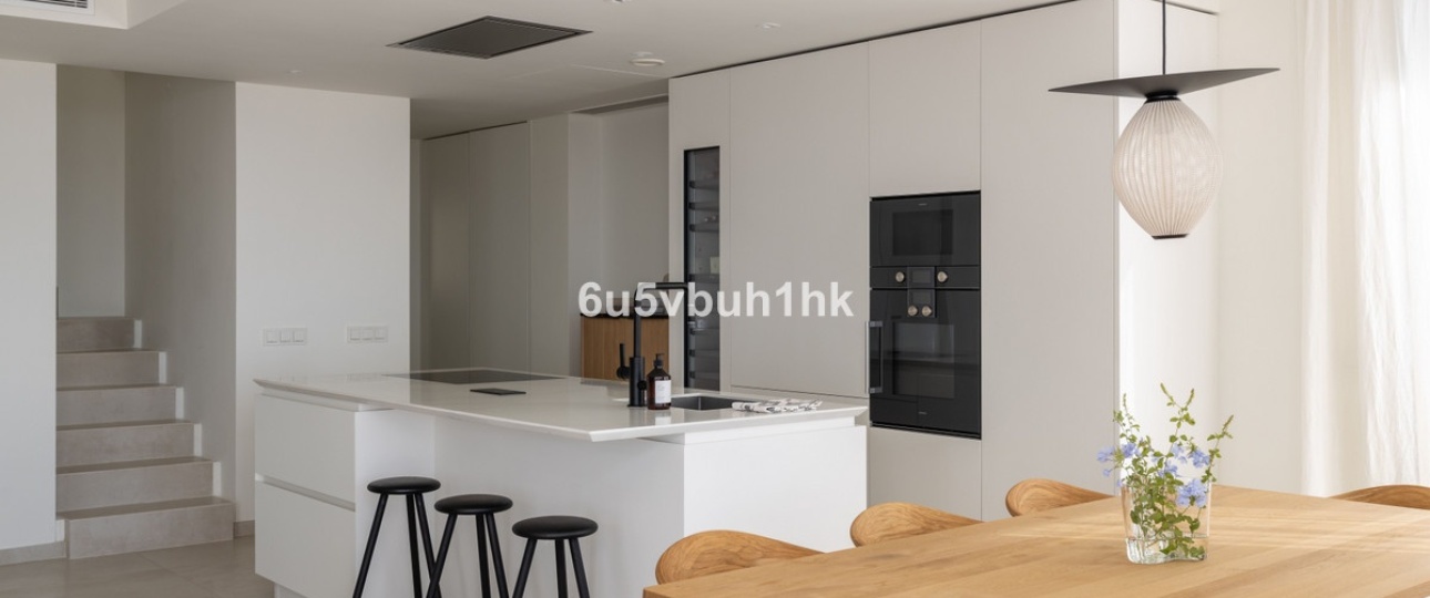 Resale - apartment - Marbella - Nueva Andalucía