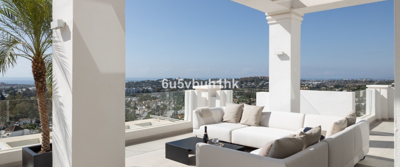 Resale - apartment - Marbella - Nueva Andalucía