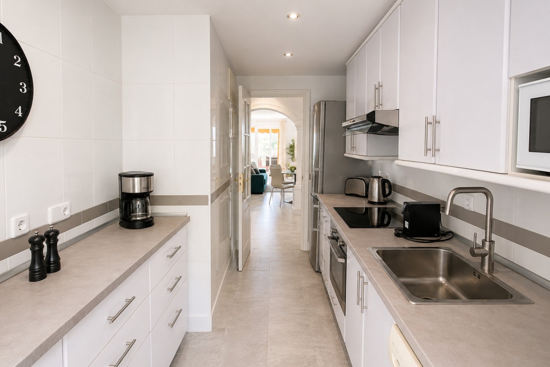 Resale - apartment - Marbella - Nueva Andalucía