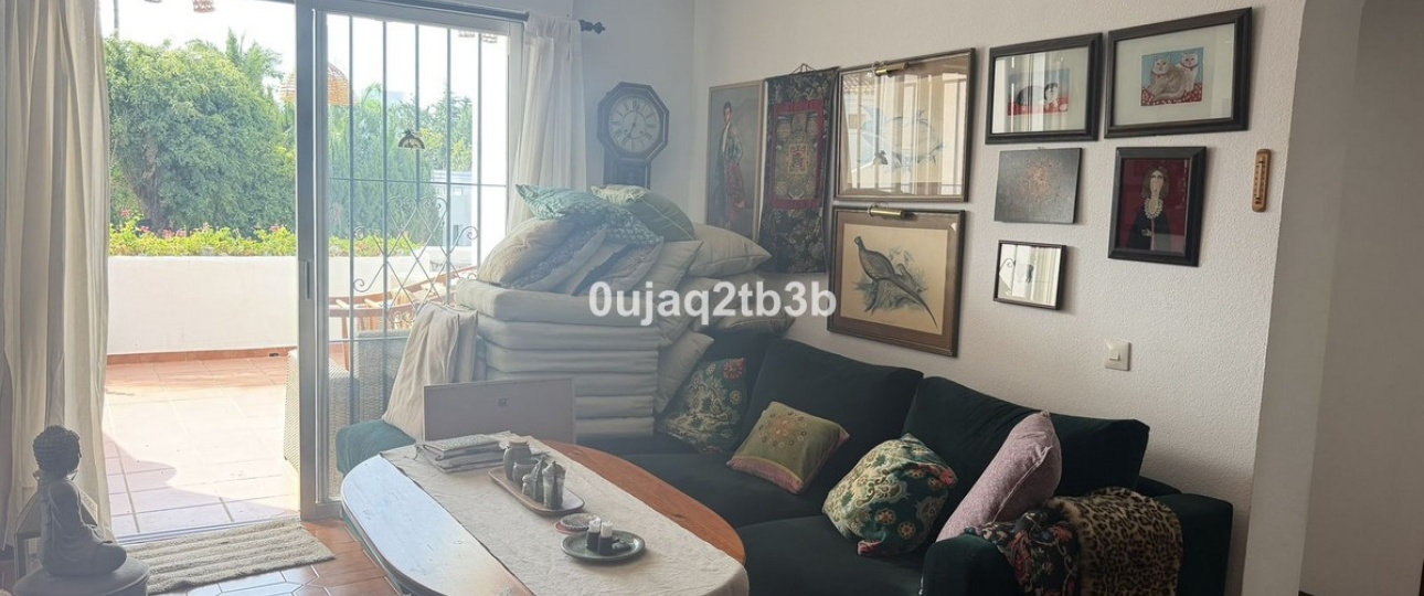 Resale - apartment - Marbella - Nueva Andalucía