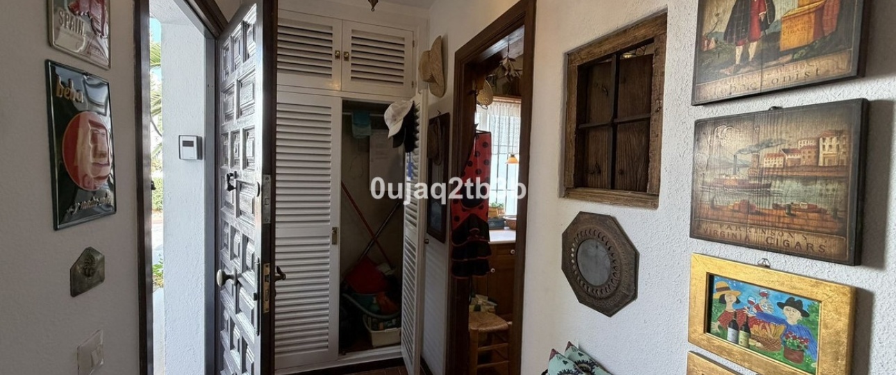 Resale - apartment - Marbella - Nueva Andalucía