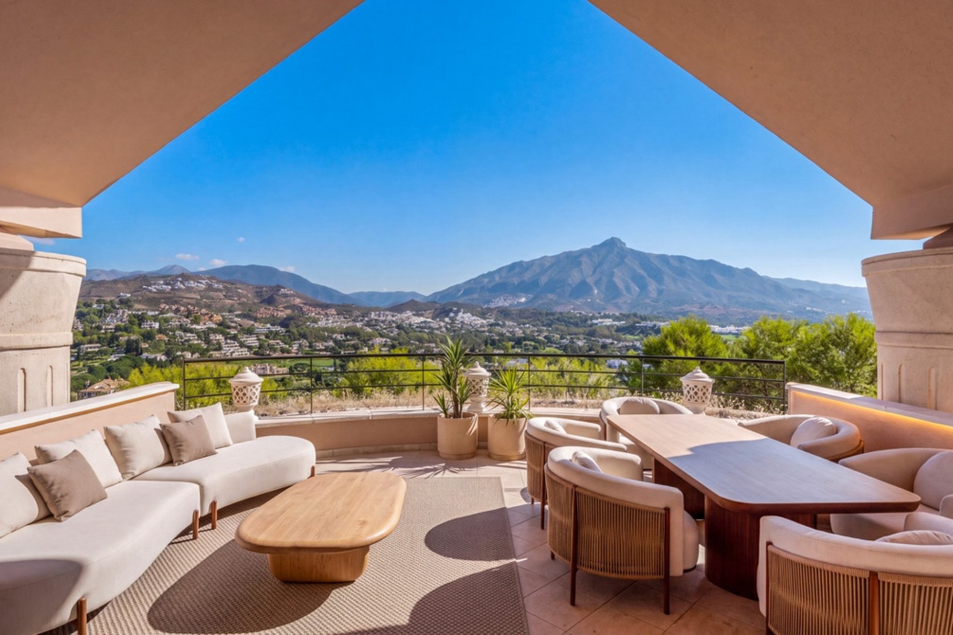 Resale - apartment - Marbella - Nueva Andalucía