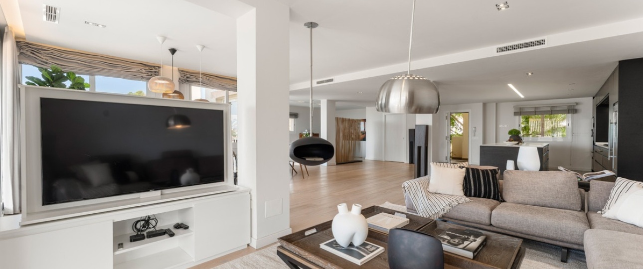 Resale - apartment - Marbella - Nueva Andalucía