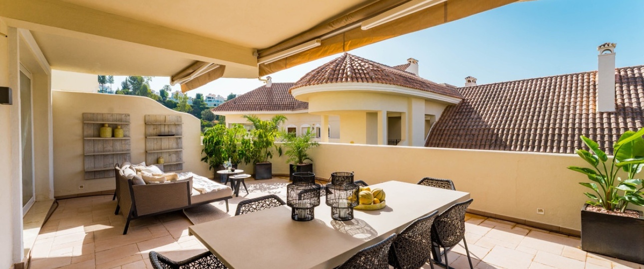 Resale - apartment - Marbella - Nueva Andalucía