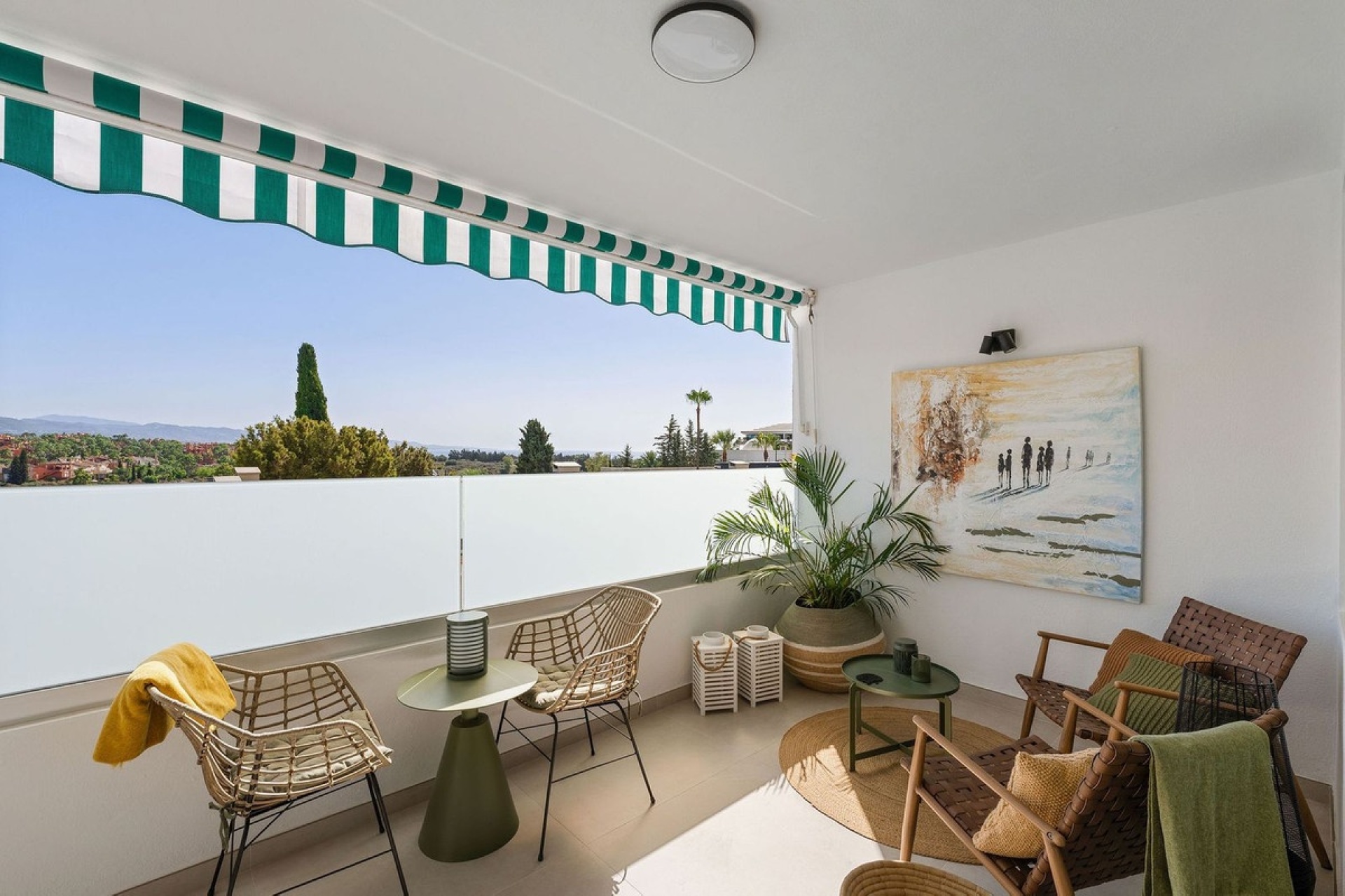 Resale - apartment - Marbella - Nueva Andalucía